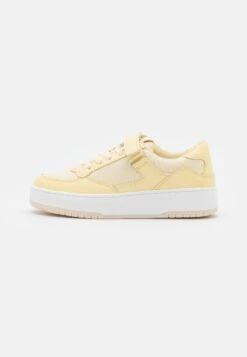Even&Odd Trainers - Yellow -FOREVER 21 87da6069bac24f928d28d186cfa3a96b