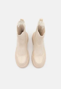 Even&Odd Winter Boot - Platform Ankle Boots - Off-White -FOREVER 21 8a667945754443b8919e64e9259e4fcf