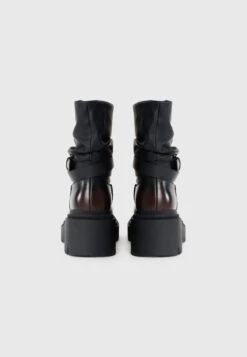 Even&Odd High Heeled Boots - Brushed Brown -FOREVER 21 8b39447e1fc64ef48e79ba866d98a27c