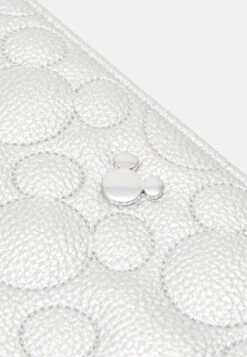 Even&Odd Disney Mickey Mouse - Wallet - Silver -FOREVER 21 8daadffd20a54842abfef93e0f308db6