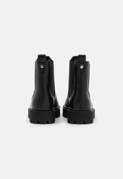 Even&Odd Winter Boots - Winter Boots -FOREVER 21 8e0d9767f57749e6b80ebe8f29572e16