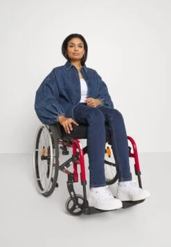 Even&Odd Slim Fit Jeans - Blue Denim -FOREVER 21 8f92a45031b7469f9592efe5ecb17c52