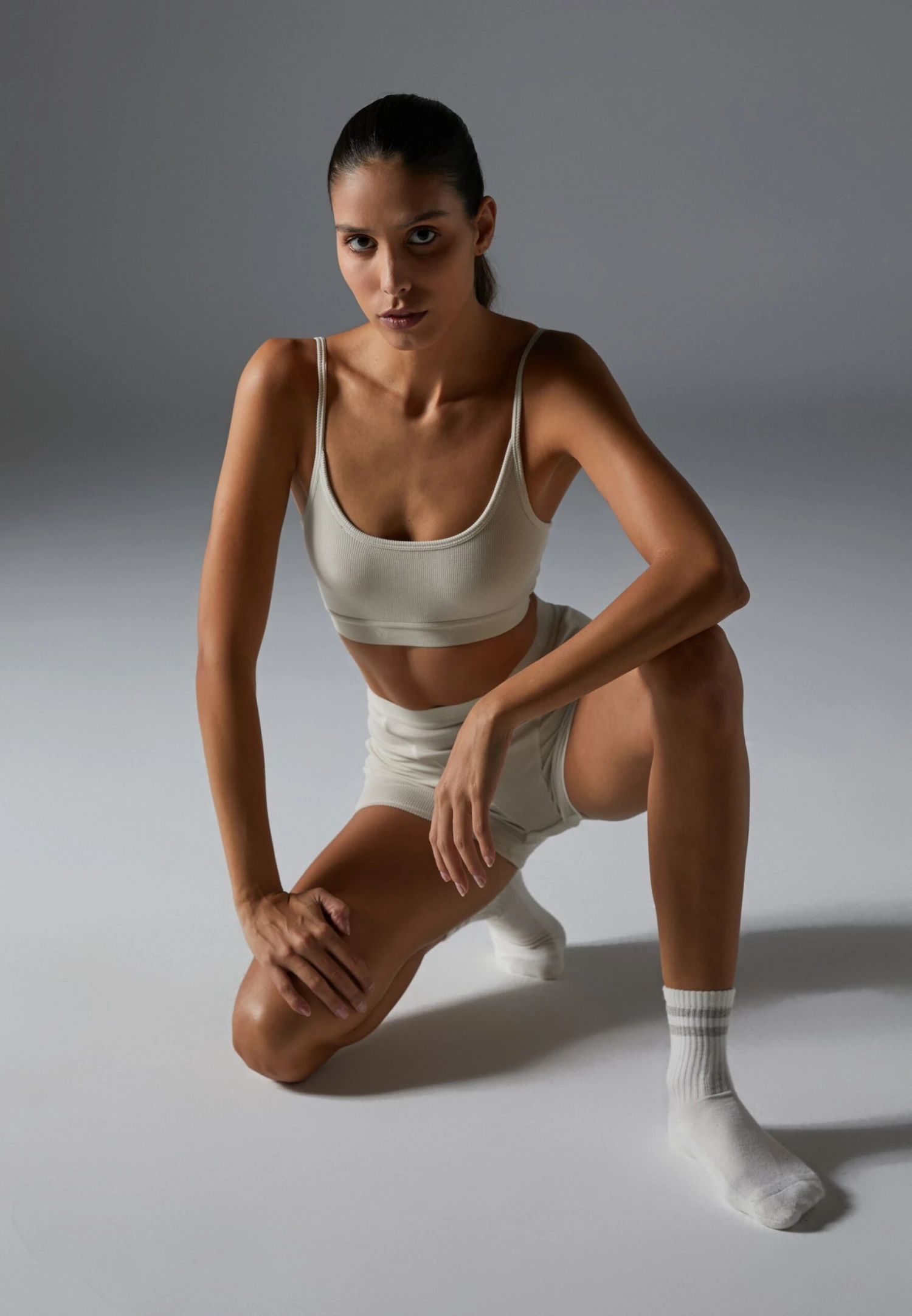 Bustier - Beige 4 Bustier - Beige - Image 2