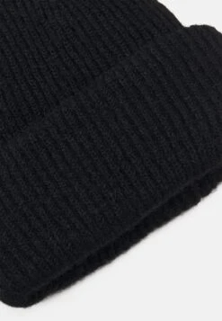 Even&Odd Beanie - Black -FOREVER 21 91beebc45eab423e9532d3d60fea481b