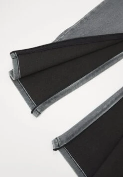 Even&Odd Jeans Skinny Fit - Grey Denim -FOREVER 21 91c6f9d6baf142d18d6b9d70db891209