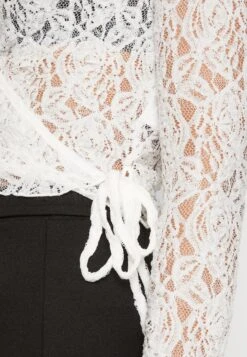 Even&Odd Long Sleeved Top - White -FOREVER 21 9242157be44043d0abcdfe3e7ff68ce8