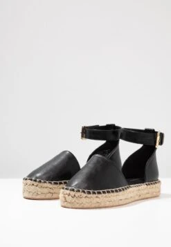 Even&Odd Espadrilles - Espadrilles -FOREVER 21 9378a525701b4340aa8ca4d0e0ed00e5
