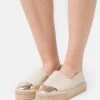 Even&Odd Espadrilles - Beige/ Gold 1 Even&Odd Espadrilles - Beige/ Gold -FOREVER 21 957ab06c930f4b2e9df0b2dd3fb42d15