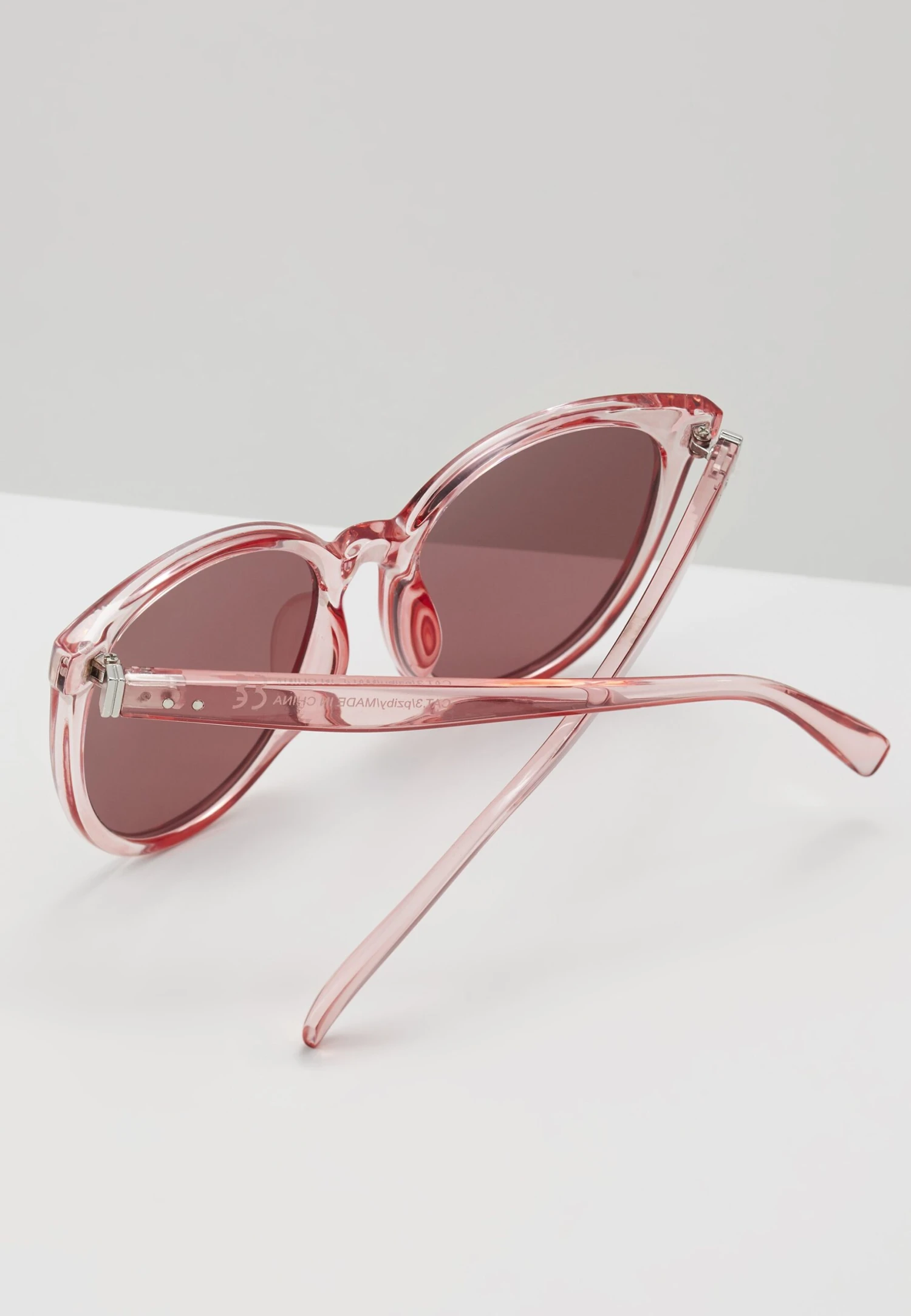 Even&Odd Sunglasses - Rose 4 Even&Odd Sunglasses - Rose - Image 2