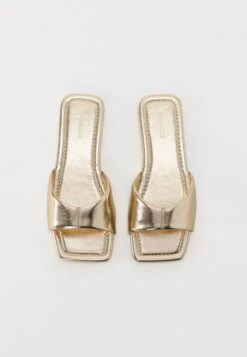 Slippers - Gold Coloured -FOREVER 21 971044490fba44ccace56eb3fa6397fc