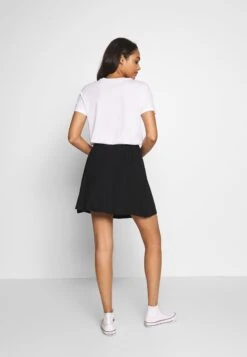 Even&Odd A-Line Skirt - Black -FOREVER 21 9c874f5d879c41d3b21d0f5bd308898e