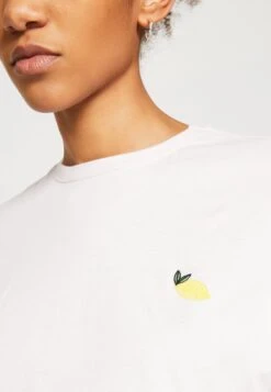 Even&Odd Print T-Shirt - Lilac -FOREVER 21 9da6a3cd4418493899c43f55689512fa