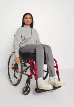 Even&Odd Jeans Skinny Fit - Grey Denim -FOREVER 21 a015c61d46b0463d9e60c30d3e665c8e