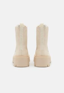 Even&Odd Winter Boot - Platform Ankle Boots - Off-White -FOREVER 21 a2680508bdef4cf9b4b7158c0cbce79f