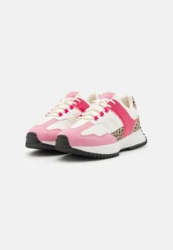 Even&Odd Trainers - White/pink -FOREVER 21 a2ef6667be8d456aaa63e45c75f3030f