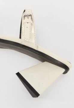 Heeled Mules - White -FOREVER 21 a717020f71f44f83837424bc9145dd7a