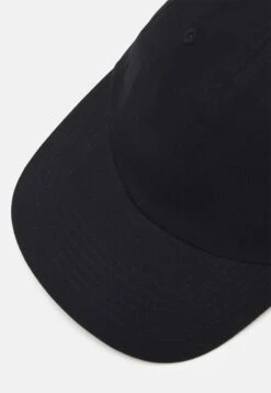 Even&Odd 2 PACK - Cap - Black/beige -FOREVER 21 ad4536846f434aafa3c0581732660027