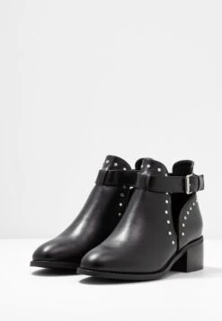 Even&Odd Ankle Boots - Black -FOREVER 21 adf21a8b42e14f3a90bd8f33069dfa8d