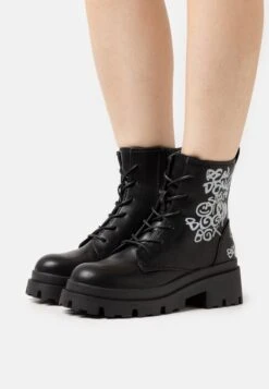 Even&Odd Platform Ankle Boots - Black