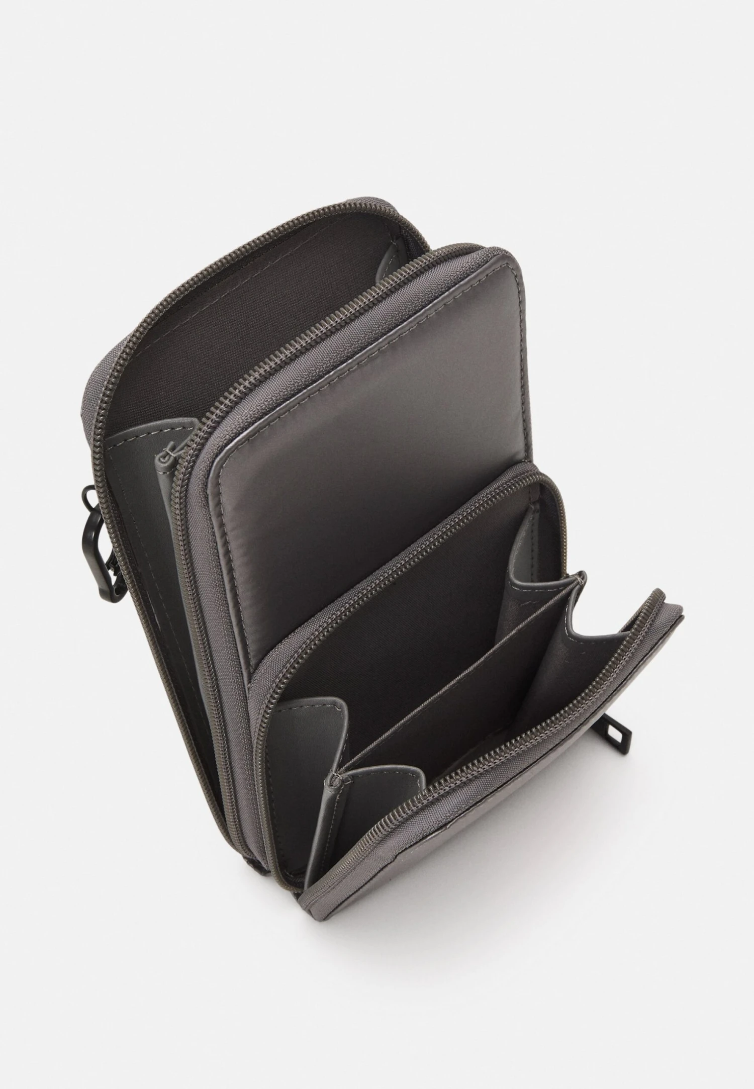 Even&Odd Phone Case - Grey 5 Even&Odd Phone Case - Grey - Image 3