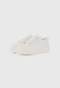Even&Odd Trainers - Full White -FOREVER 21 b3da76a511114b7980dc3ae178101bc3