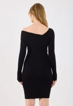 Even&Odd Jumper Dress - Black -FOREVER 21 b82491cb940d41f2b8c8b1e768b3d981