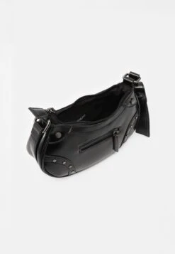 Even&Odd Across Body Bag - 802 - Black 8 Even&Odd Across Body Bag - 802 - Black -FOREVER 21 b9861408f4154ad29eb659d94ff484fa