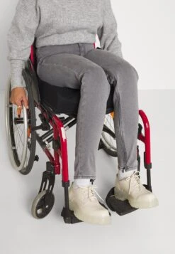 Even&Odd Jeans Skinny Fit - Grey Denim -FOREVER 21 bb5d51ad454d4545b23a0cc8a6eb4895