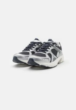 Even&Odd Trainers - Dark Blue/Silver -FOREVER 21 bb6abdb251fa47c8a36c07e36a579f89
