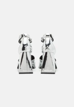 Even&Odd Platform Heels - Silver-Coloured -FOREVER 21 bbd50063bfa849b685f379a67a14547d