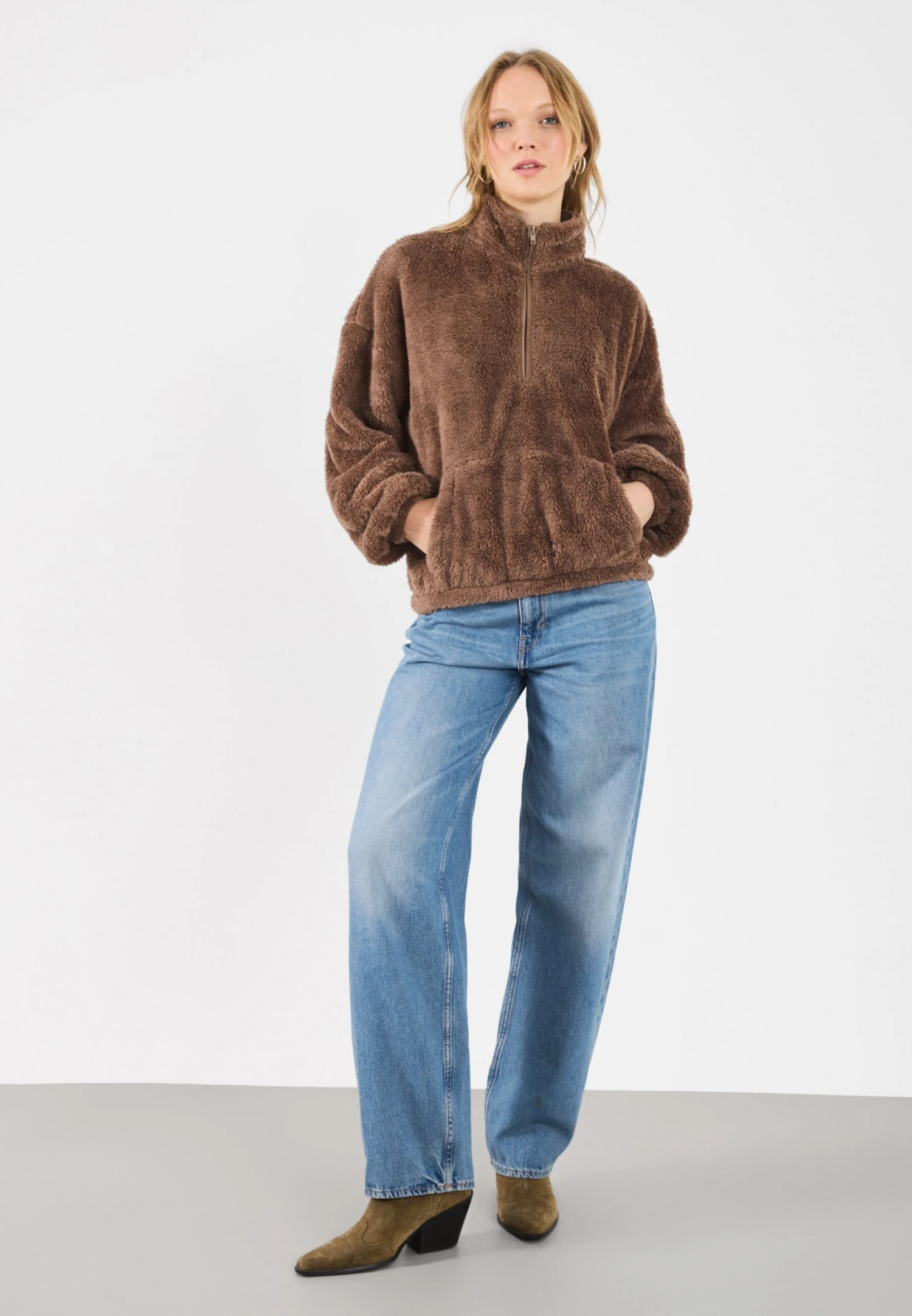 Even&Odd Fleece Jumper - 17-0808 Tcx Taupe Gray 4 Even&Odd Fleece Jumper - 17-0808 Tcx Taupe Gray - Image 2