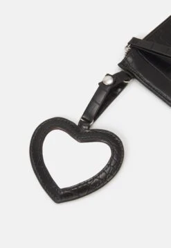 Even&Odd Wallet + Mirror Key Chain - Wallet - Black -FOREVER 21 bfde6e1c095d423287f0a9442e6ed73d