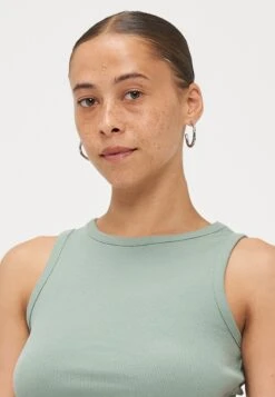 2 PACK - Top - Black/green -FOREVER 21 c0e66f77e88145c2b2a931462039a48d