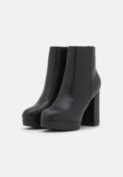 Even&Odd Ankle Boots - Ankle Boots -FOREVER 21 c5537b040a424308a7217903f995317f
