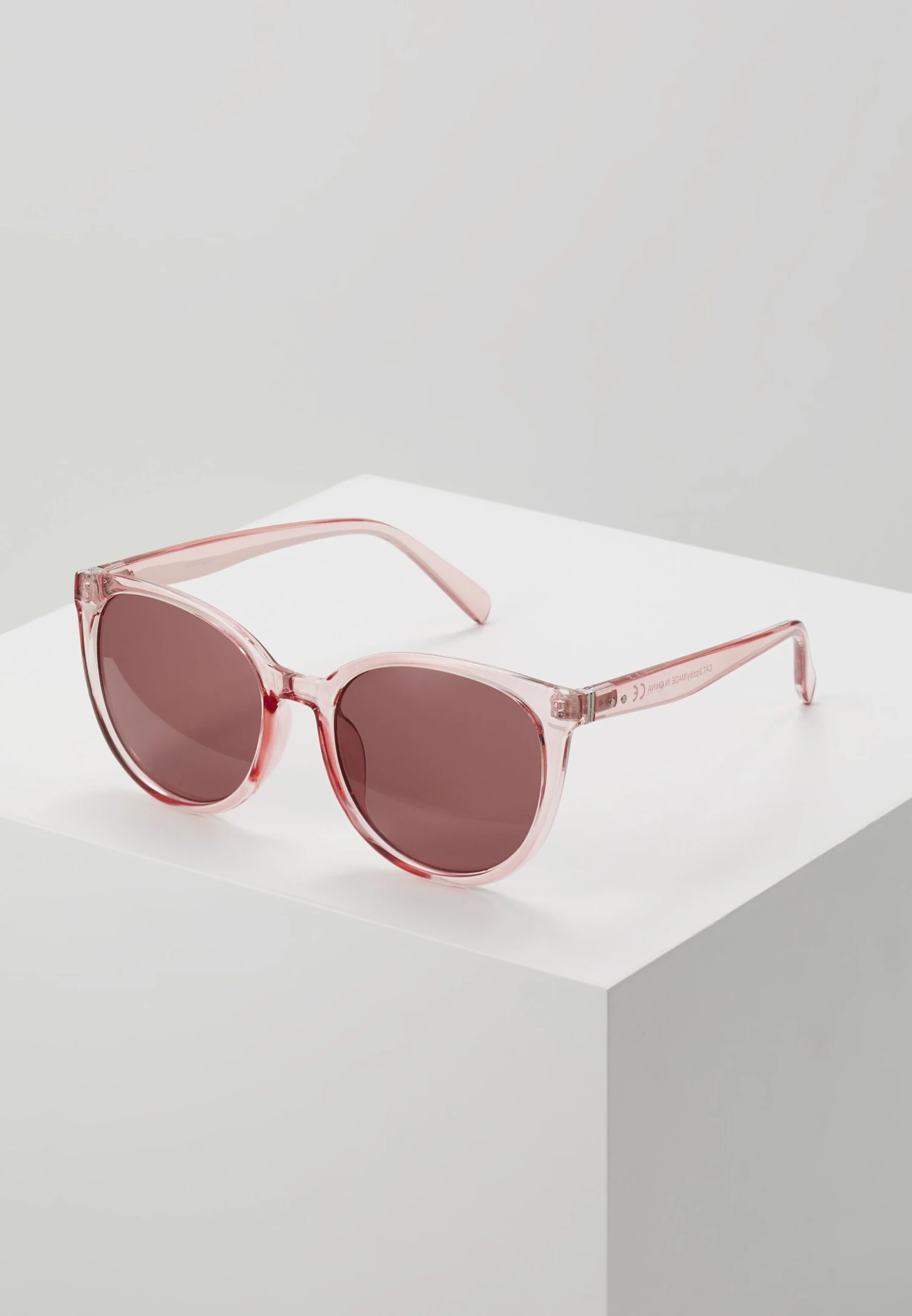 Even&Odd Sunglasses - Rose 3 Even&Odd Sunglasses - Rose
