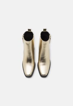 Even&Odd Cowboy/Biker Ankle Boot - Cowboy/Biker Ankle Boot -FOREVER 21 ccc1eb7180d842dfb26cac40e97d60ca