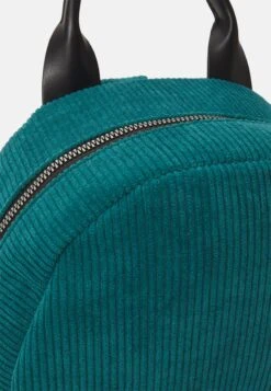 Even&Odd Rucksack - Green 9 Even&Odd Rucksack - Green -FOREVER 21 d19ed41c8b8544e2b64da964e1fc3207