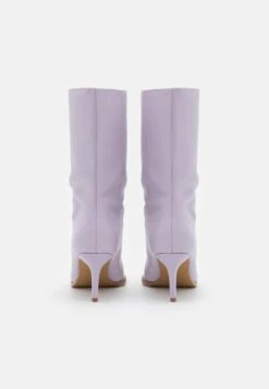Even&Odd Boots - Purple 11 Even&Odd Boots - Purple -FOREVER 21 d26e2d05ddc24b458881e567ba592005
