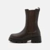 Even&Odd Platform Boots - Dark Brown