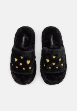 Even&Odd Slippers - Black -FOREVER 21 d6fa19566002462a85c54d93f215f343
