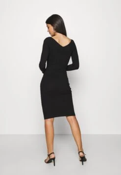 Even&Odd V Ausschnitt Ripp Mini Strickkleid - Jumper Dress -FOREVER 21 d7862015ee3f47a9acd606643f06005b