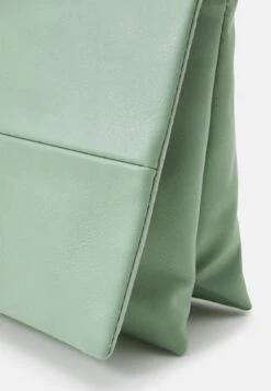 Even&Odd Across Body Bag - Green -FOREVER 21 d91d6b749b8f44a2a26ac469c1c245ff