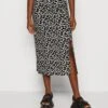 Even&Odd Pencil Skirt - Pencil Skirt -FOREVER 21 da6156ddcf5b44328bb79189df878bb9