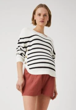 2 PACK - Shorts - Black/red -FOREVER 21 db615530efd24d66bacab524671bca42