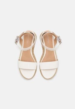 Even&Odd Platform Sandals - White -FOREVER 21 e00497079f9b42df95545d060db65f9f