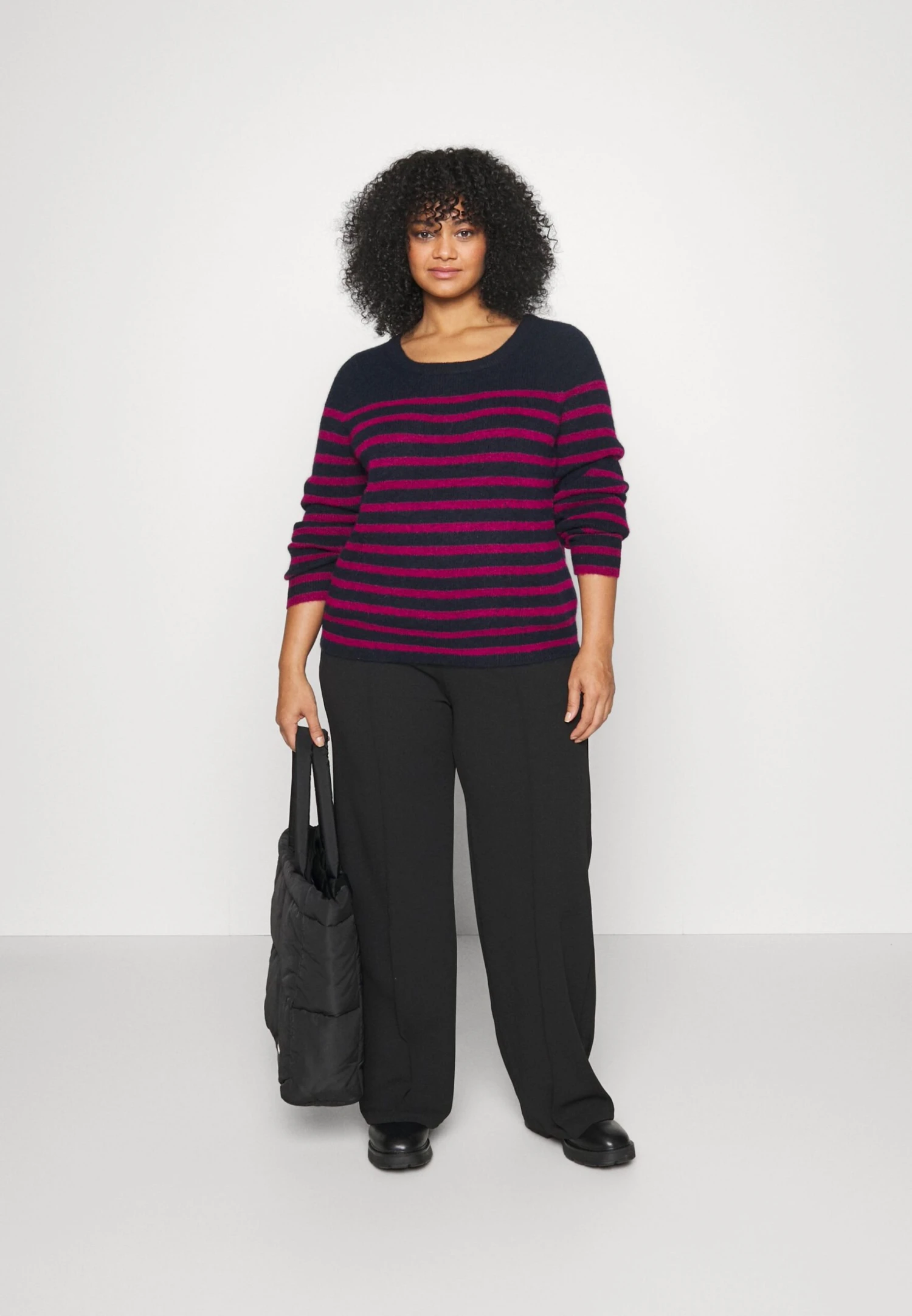 Trousers - Black 4 Trousers - Black - Image 2