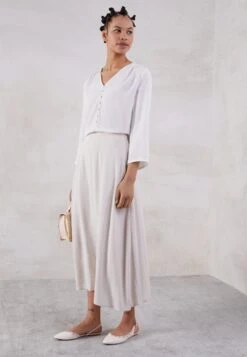 Even&Odd Slingback Ballet Pumps - White 13 Even&Odd Slingback Ballet Pumps - White -FOREVER 21 e72c29783d4d4d7fa9ed9e79a05303e2