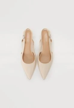 Classic Heels - Offwhite -FOREVER 21 e78f0cbcdcf14803a7e892de4bece9ce