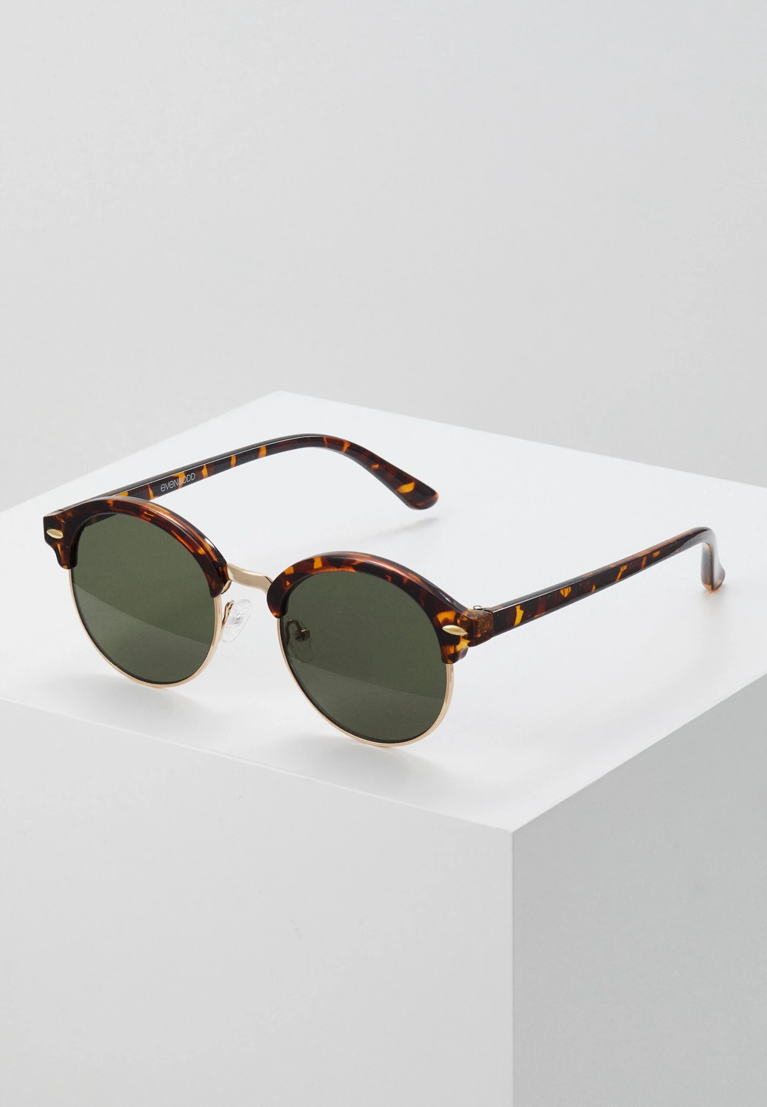 Even&Odd Sunglasses - Brown 3 Even&Odd Sunglasses - Brown
