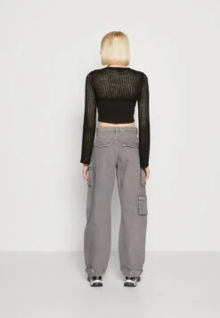 Even&Odd Long Sleeved Top - Long Sleeved Top -FOREVER 21 e7ef69360239441baa60e1db55068ec0